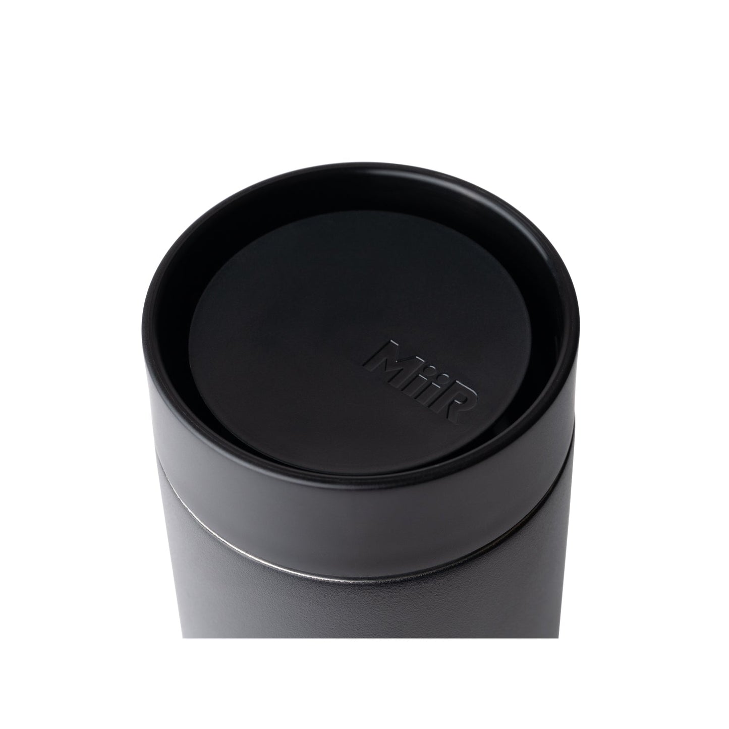 360-traveler-r7 360_Lid_Studio_0521_45deg_Down_1__TRV1SV16002.jpg