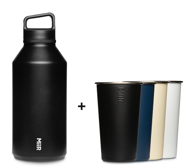64oz-wm-bottle-4x-pint-cups-s3 64oz-bundle-04.png