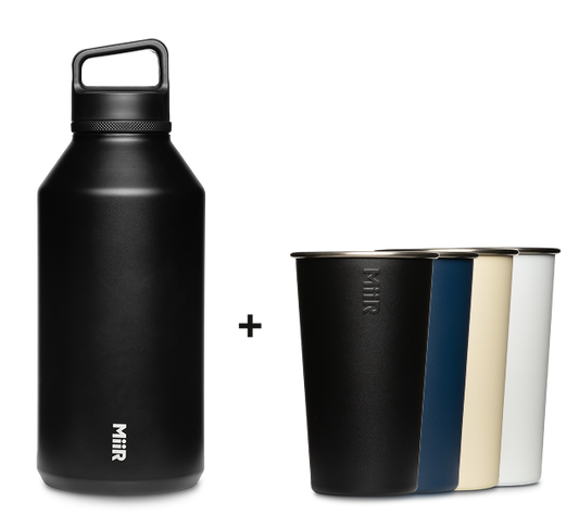 64oz-wm-bottle-4x-pint-cups-s3 64oz-bundle-04.png