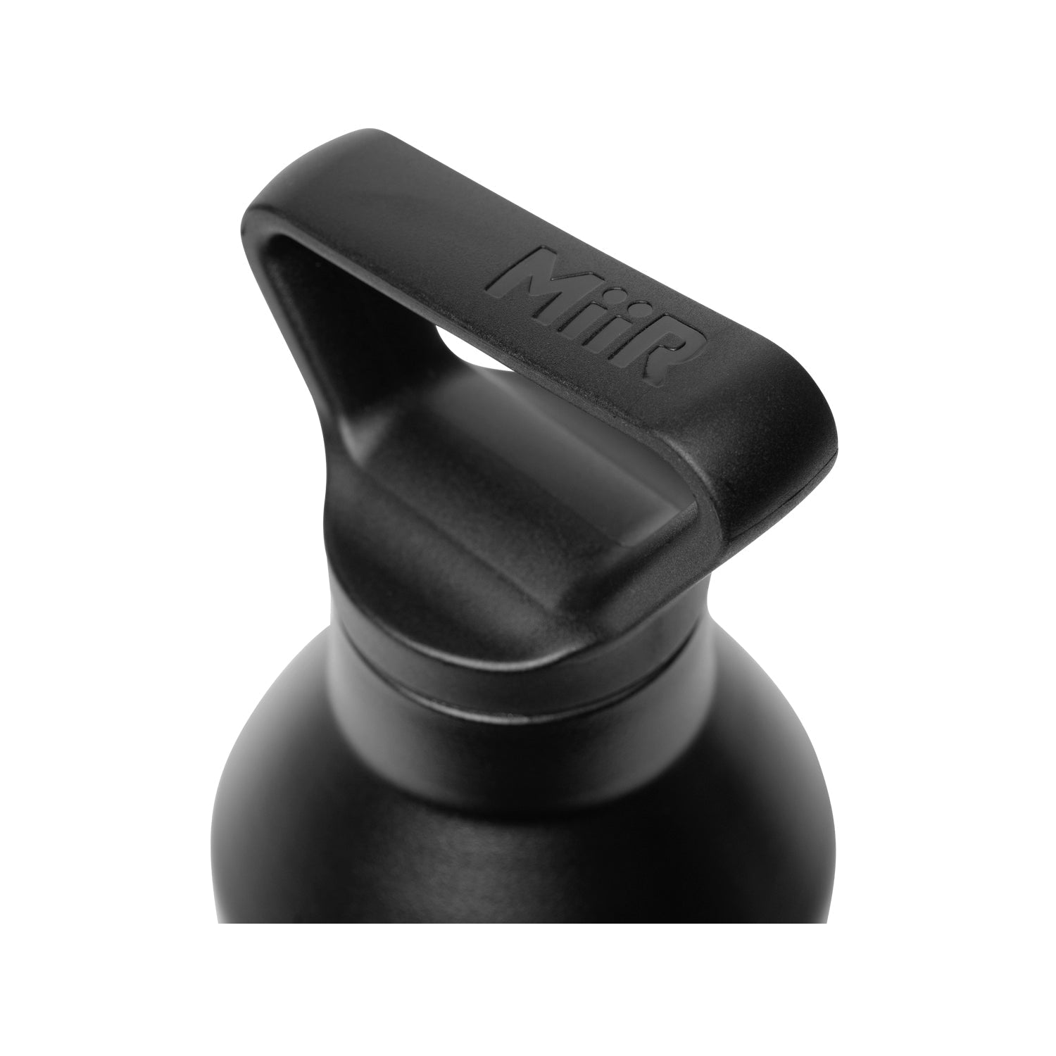 23oz-vacuum-insulated-bottle-s4 Narrow_Mouth_Black_Studio_1020_402286_45Deg_2__402286__NMB1SV23002_1.jpg