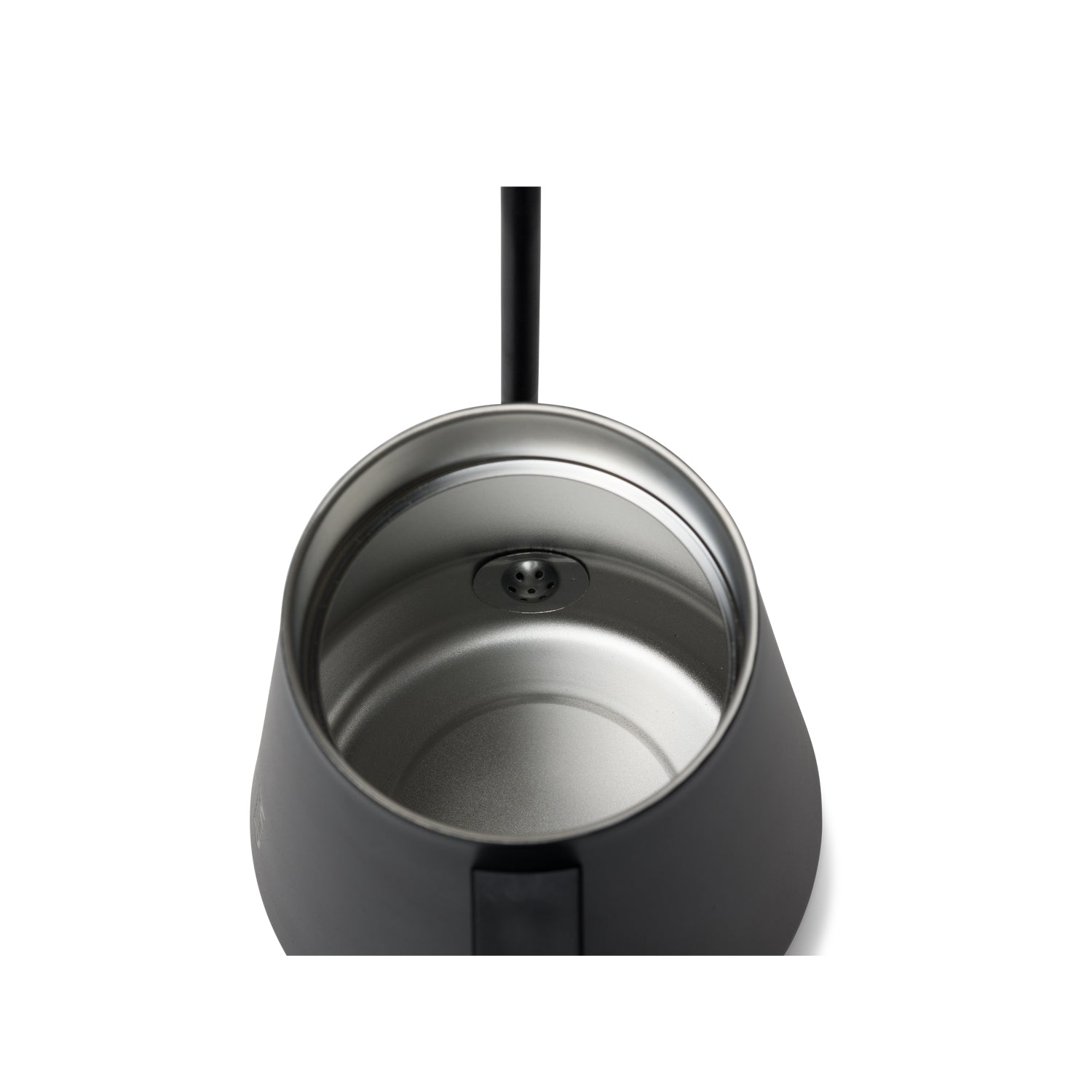 new-standard-pour-over-kettle-e2 Pour_Over_Kettle_Black_Studio_0222_Screen__POK1SNOS002.jpg