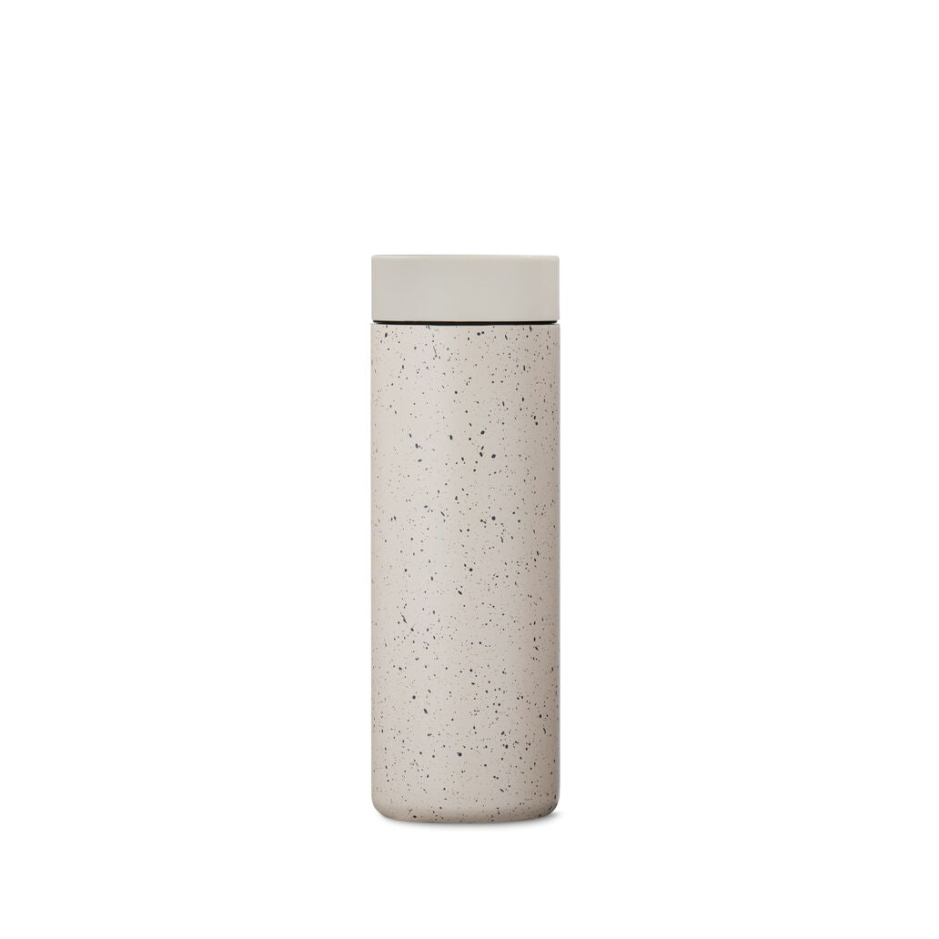 360-traveler-r7 WebPDP-16oz_360_Traveler_Desert_Tan_Speckle_Studio__TRV1SV16224_Back.jpg