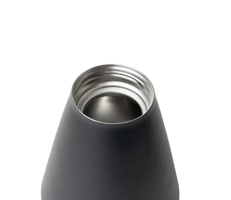 new-standard-carafe-g5 WebPDP-Carafe_Black_Studio_0722_45_Deg_Top_Off__CAR1SVOS002.jpg