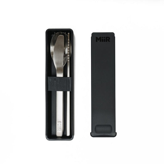 essential-utensil-set-u1 WebPDP-Essential_Utensil_Set__Studio_0323_Above_UTL1SNOS002.jpg