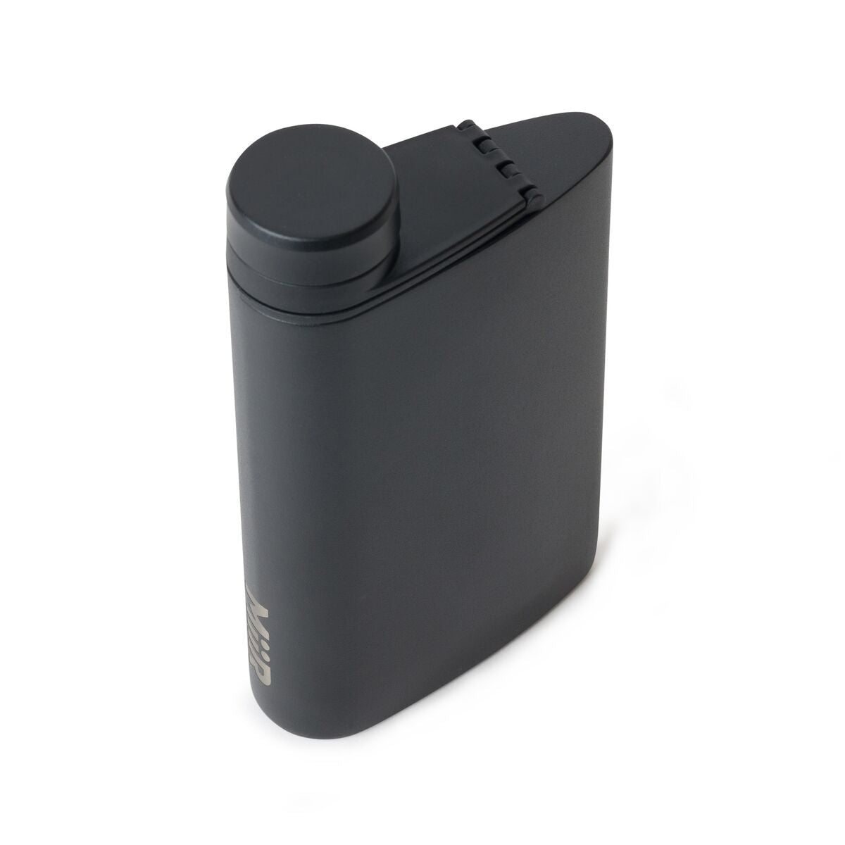 aero-flask-m5 WebPDP-Flask_Black_Studio_1022_45Deg_Closed__FLK1SSOS002.jpg