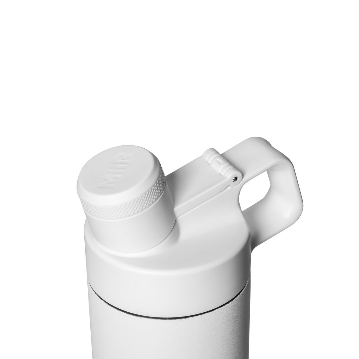 leakproof-chug-lid-a6 WebPDP-Leakproof_Chug_Lid_White_X2_Studio__LPC1PNR001_45_Closed.jpg