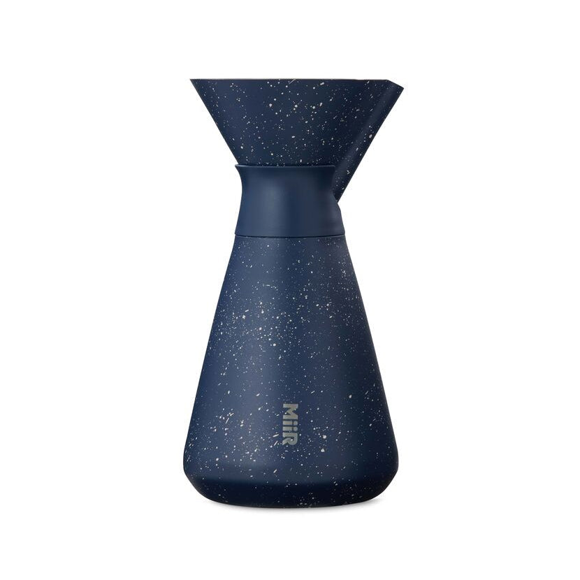 new-standard-carafe-g5 Web_PDP-33oz_New_Standard_Carafe_Tidal_Blue_Speckle_Studio_CAR1SVOS225__Front.jpg