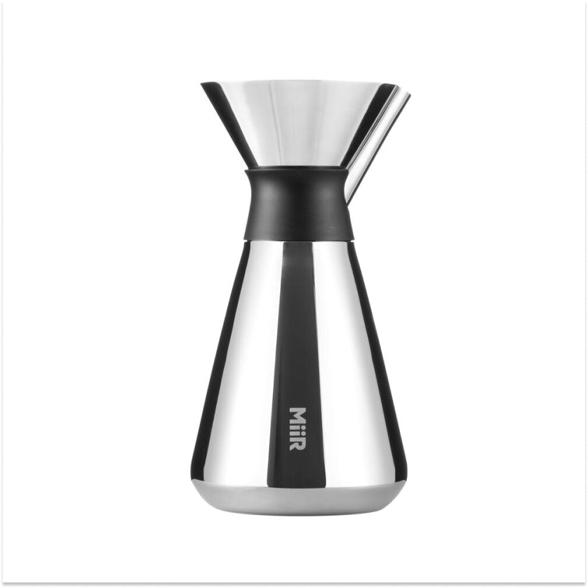 new-standard-carafe-g5 Web_PDP-Polished_Stainless_Carafe_33oz_SS_Studio_X2_07182024_Front_CAR1SVOS005_1.jpg