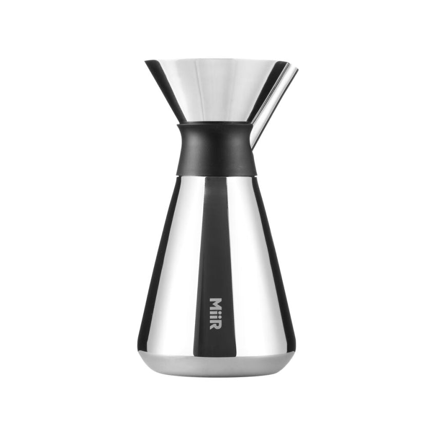new-standard-carafe-g5 Web_PDP-Polished_Stainless_Carafe_33oz_SS_Studio_X2_07182024_Front_CAR1SVOS005_1_2.jpg